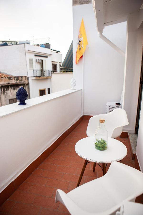 Casa Vacanze Terrasini Duomo المظهر الخارجي الصورة